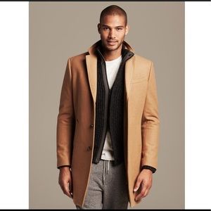 Banana Republic Men’s Wool Coat Camel